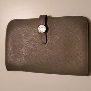 Danier Leather Grey Wallet - Authentic